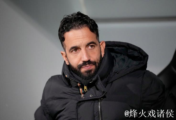 阿莫林：没赢是因为细节没做好，不是因为踢四后卫或三后卫