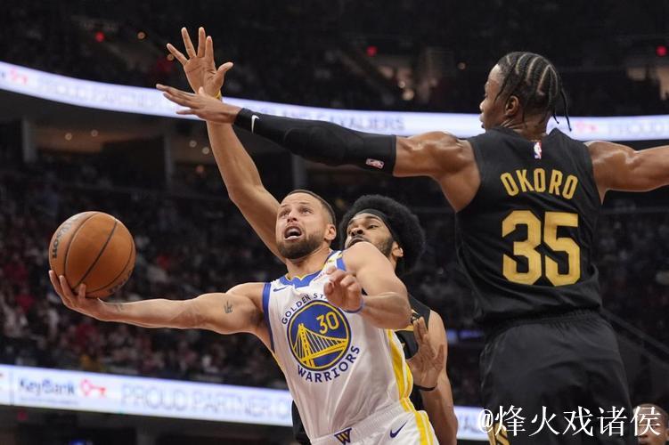 库里低迷仅12分，加兰27分助骑士狂胜勇士迎来10连胜